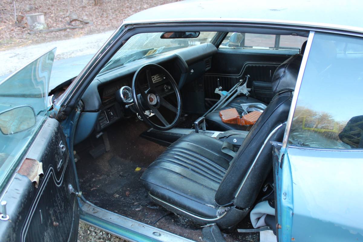 Chevrolet-chevelle-1972-4