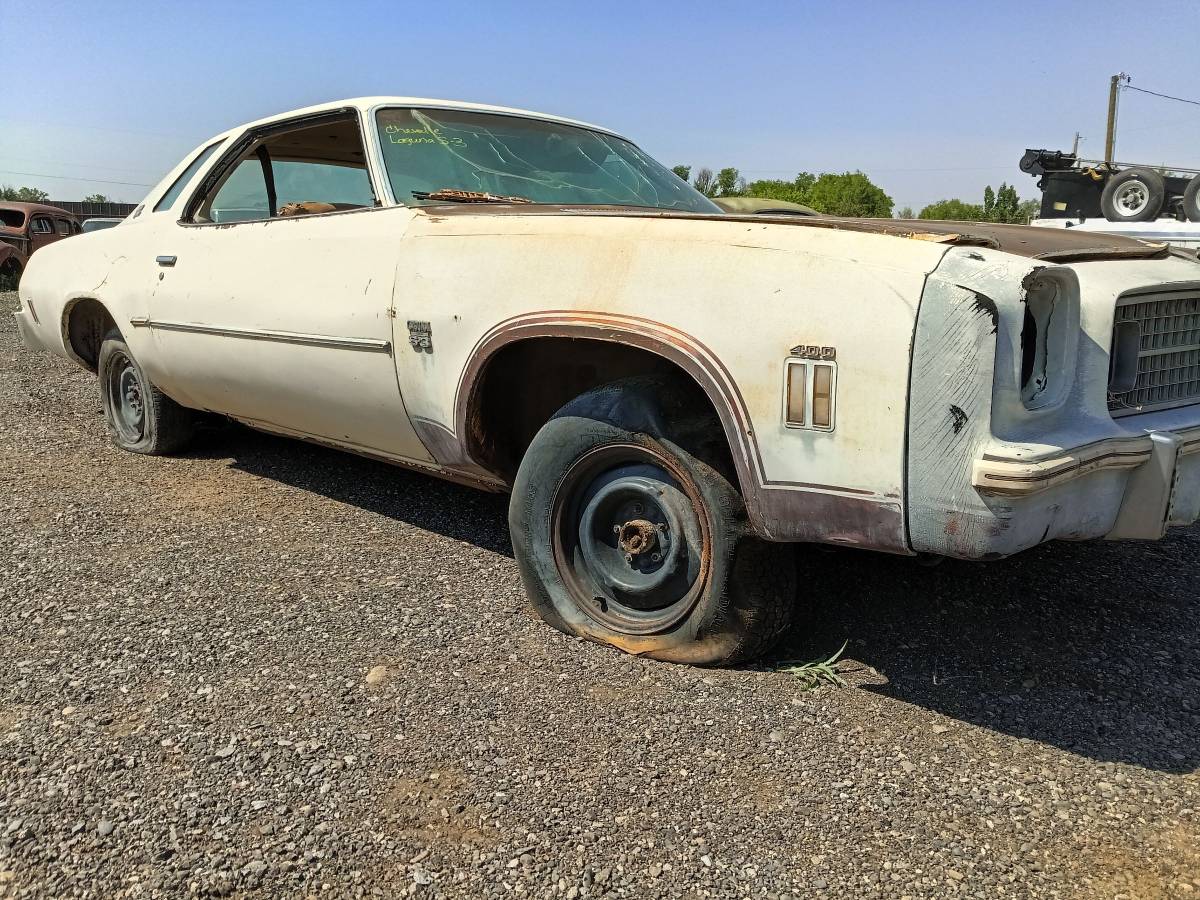 Chevrolet-chevelle-1974-2