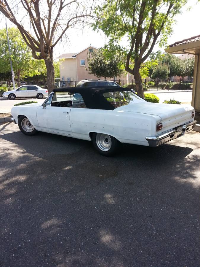 Chevrolet-chevelle-convertible-1965-10