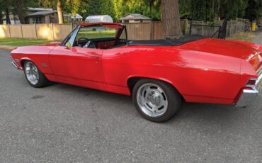 Chevrolet-chevelle-convertible-1968-red-12