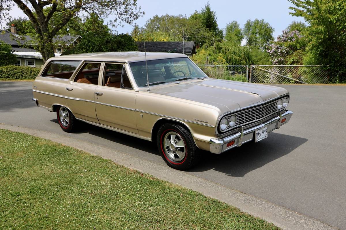 Chevrolet-chevelle-malibu-1965-custom-14