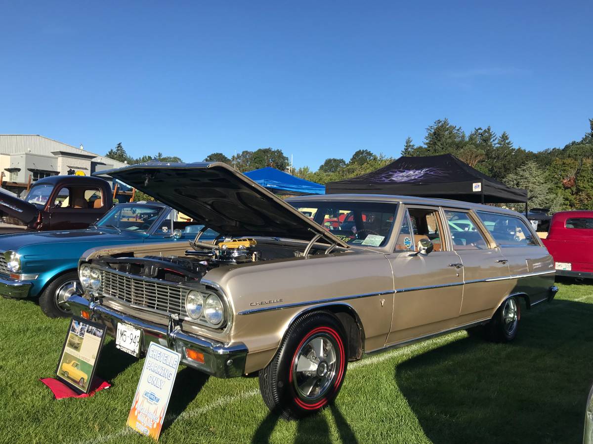 Chevrolet-chevelle-malibu-1965-custom-20