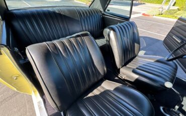 Chevrolet-chevelle-malibu-1965-yellow-17