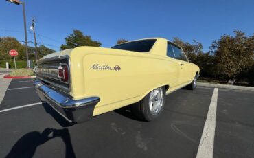 Chevrolet-chevelle-malibu-1965-yellow-2
