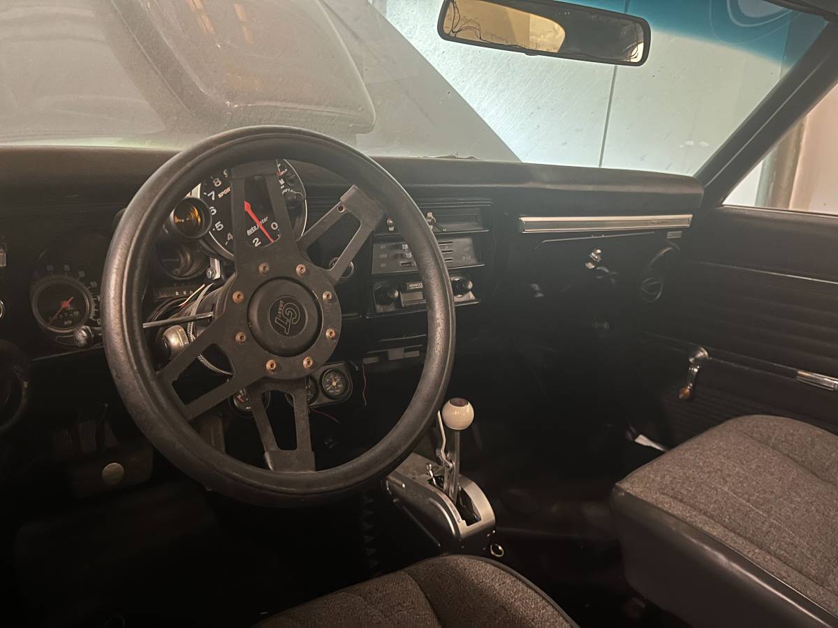 Chevrolet-chevelle-malibu-1969-custom-5