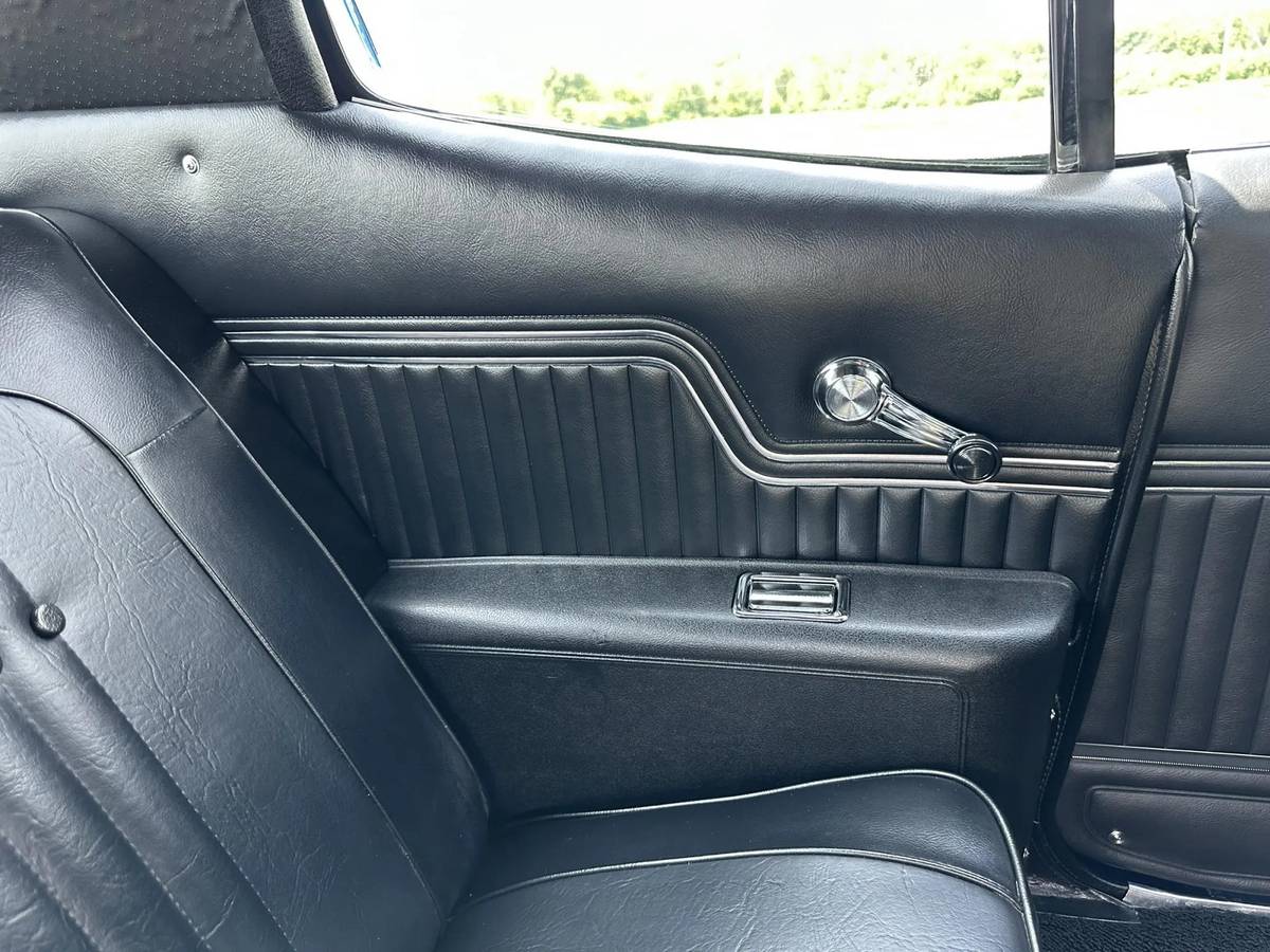 Chevrolet-chevelle-malibu-1971-7