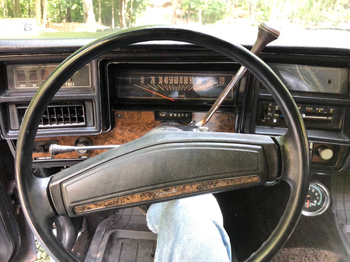 Chevrolet-chevelle-malibu-1974-black-8