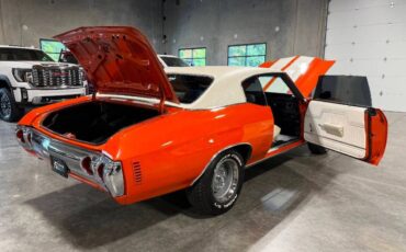 Chevrolet-chevelle-malibu-resto-1972-orange-32