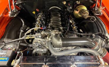 Chevrolet-chevelle-malibu-resto-1972-orange-53