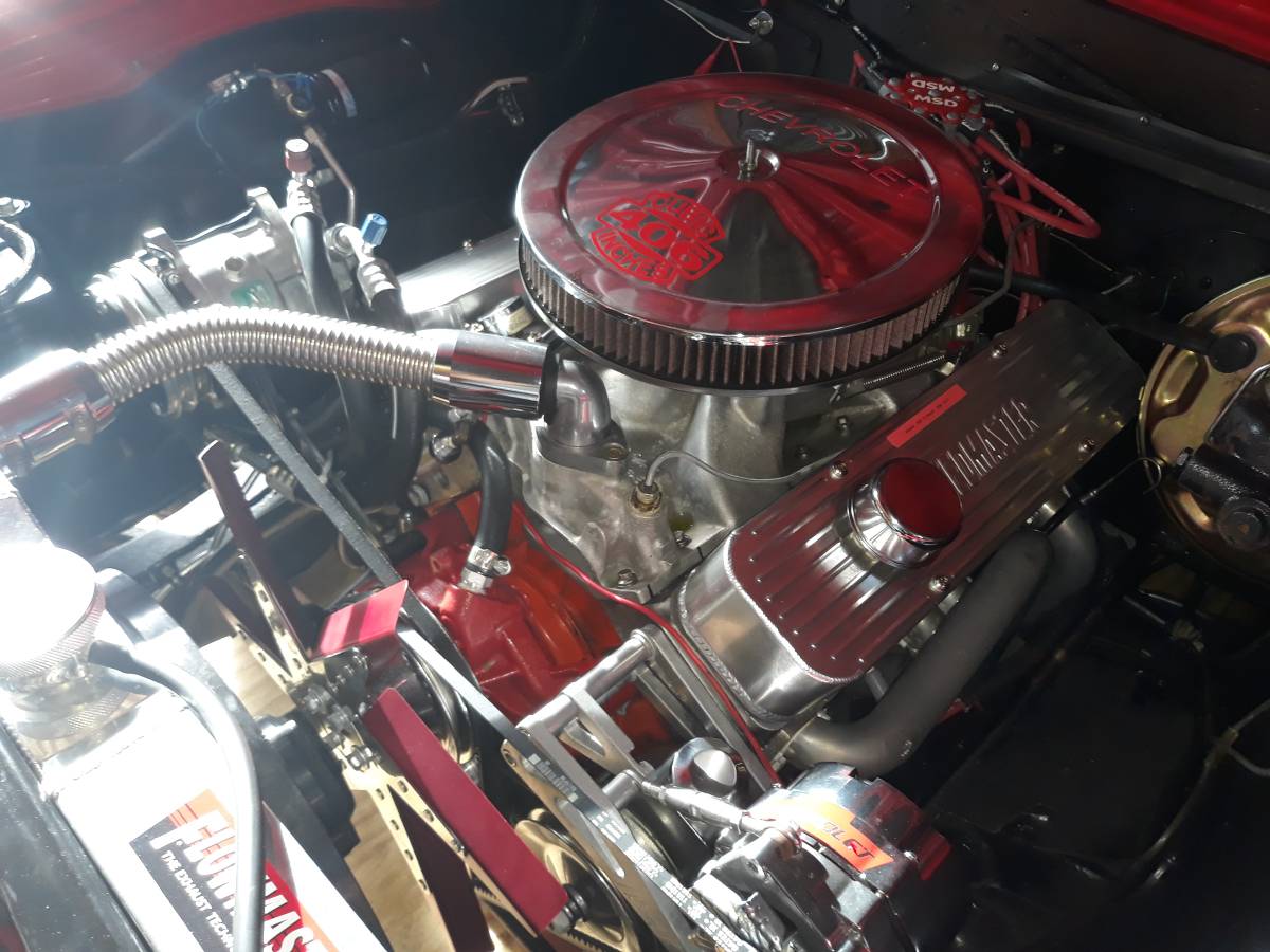 Chevrolet-chevelle-ss-1964-red-2