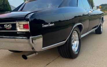 Chevrolet-chevelle-ss-1966-black-12