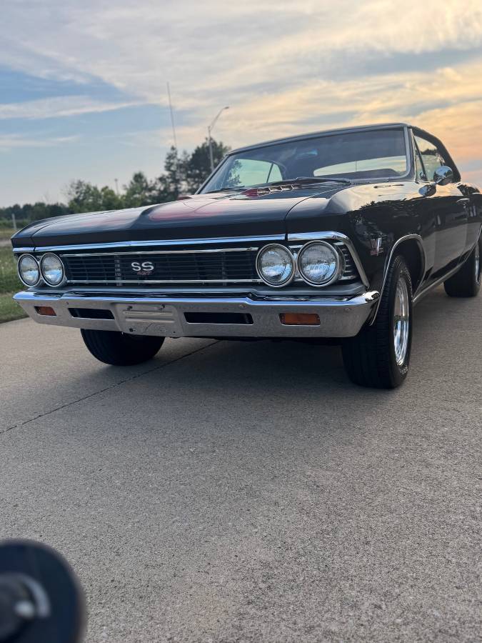 Chevrolet-chevelle-ss-1966-black-8