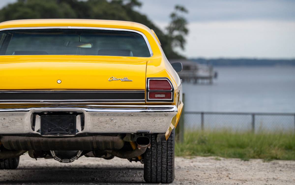 Chevrolet-chevelle-ss-1969-yellow-10
