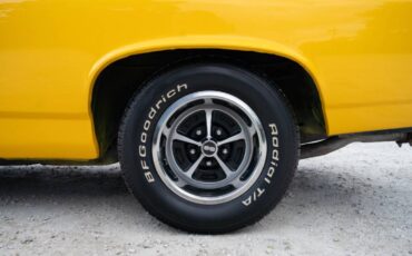 Chevrolet-chevelle-ss-1969-yellow-5