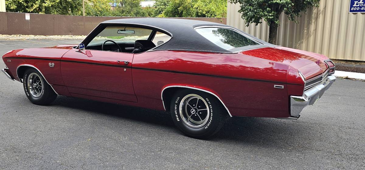 Chevrolet-chevelle-ss-396-1969-red-21