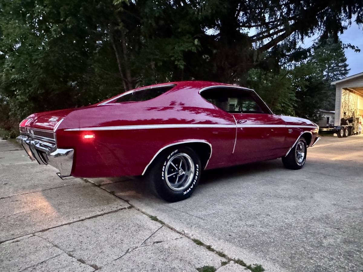 Chevrolet-chevelle-super-sport-396-1969-red-7