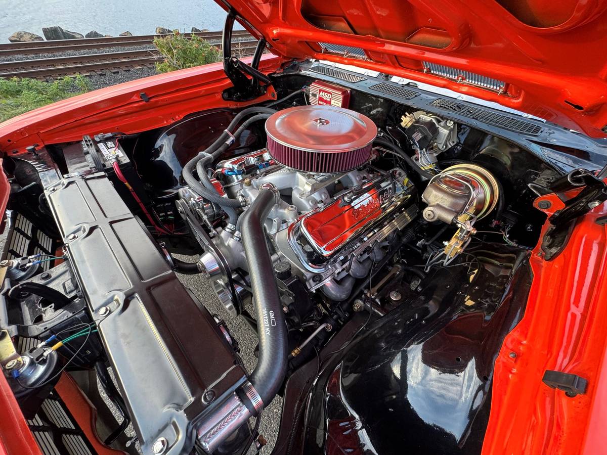Chevrolet-chevelle-yenko-tribute-1969-orange-16