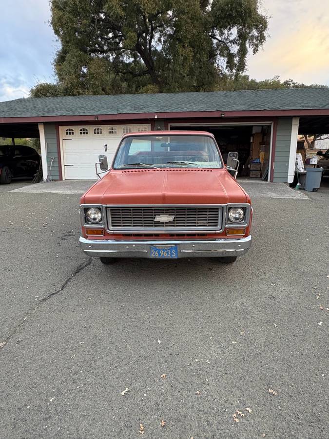 Chevrolet-cheyenne-1974