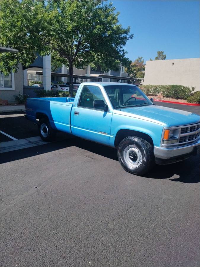 Chevrolet-cheyenne-1994-blue-1
