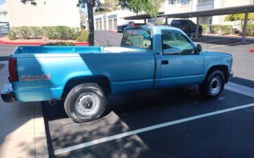 Chevrolet-cheyenne-1994-blue-4