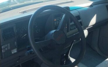 Chevrolet-cheyenne-1994-blue-9