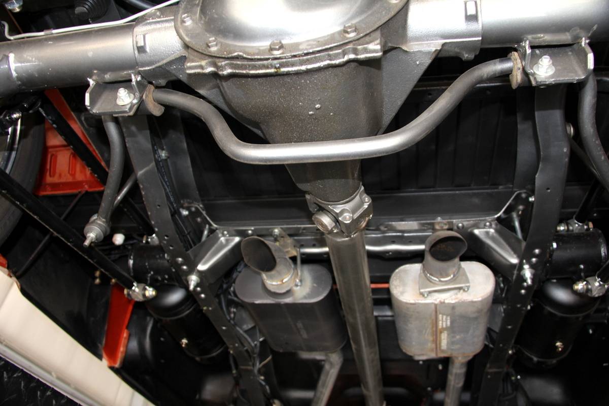Chevrolet-ck-pickup-12-ton-nominal-1986-22