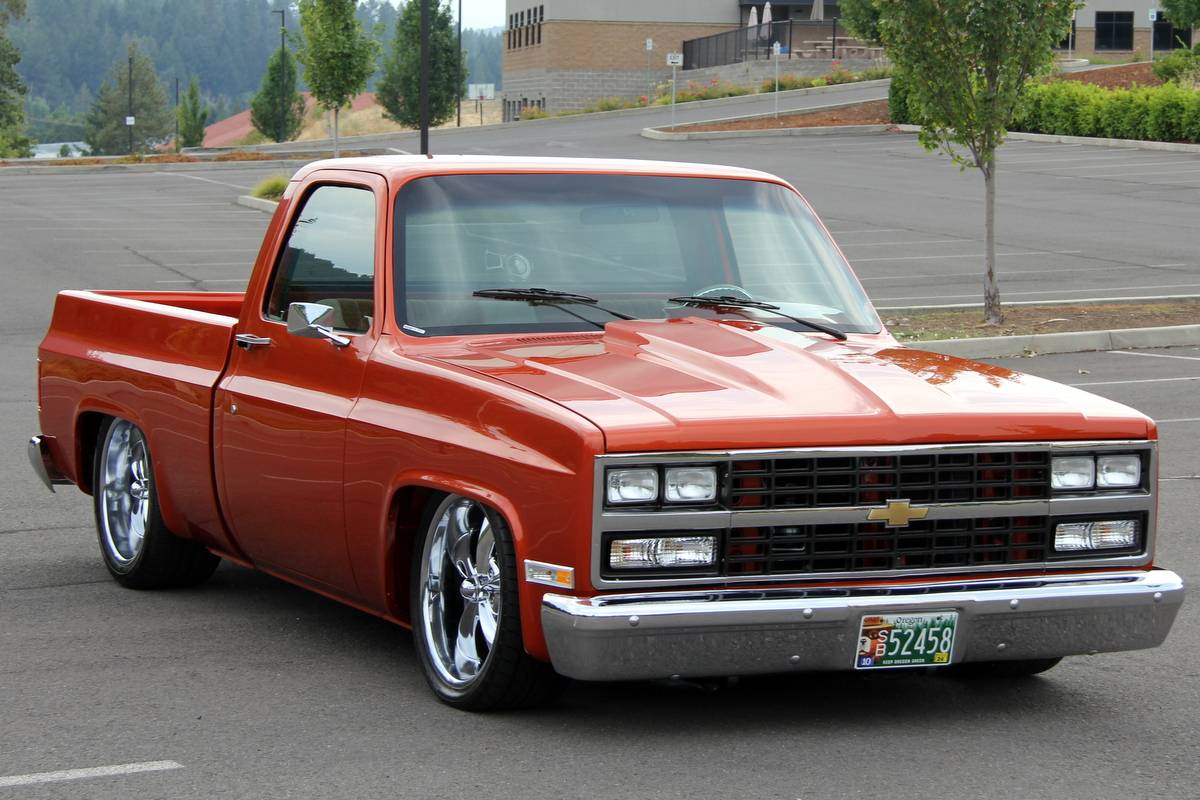 Chevrolet-ck-pickup-12-ton-nominal-1986