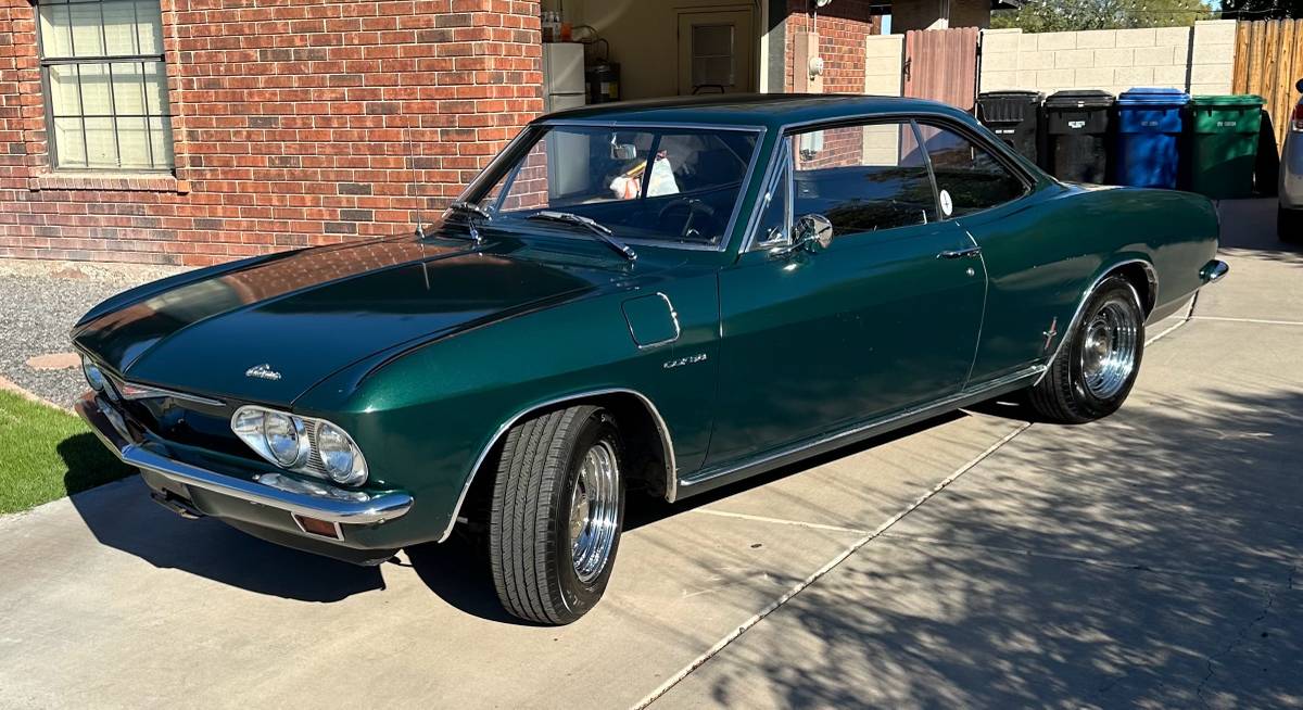 Chevrolet-corvair-1965-green-1
