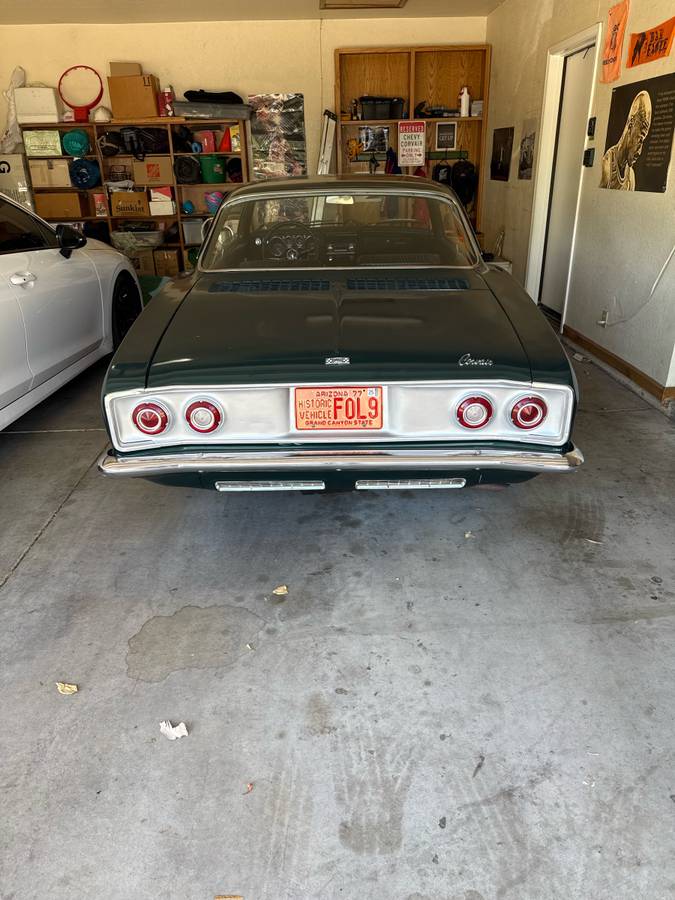 Chevrolet-corvair-1965-green-4