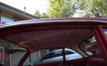 Chevrolet-corvair-700-1961-red-11