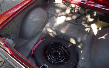Chevrolet-corvair-700-1961-red-14