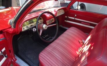 Chevrolet-corvair-700-1961-red-9