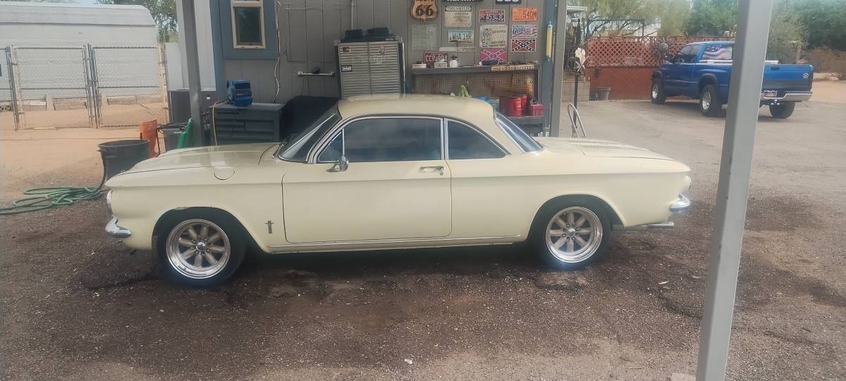 Chevrolet-corvair-mazda-900-1961-5