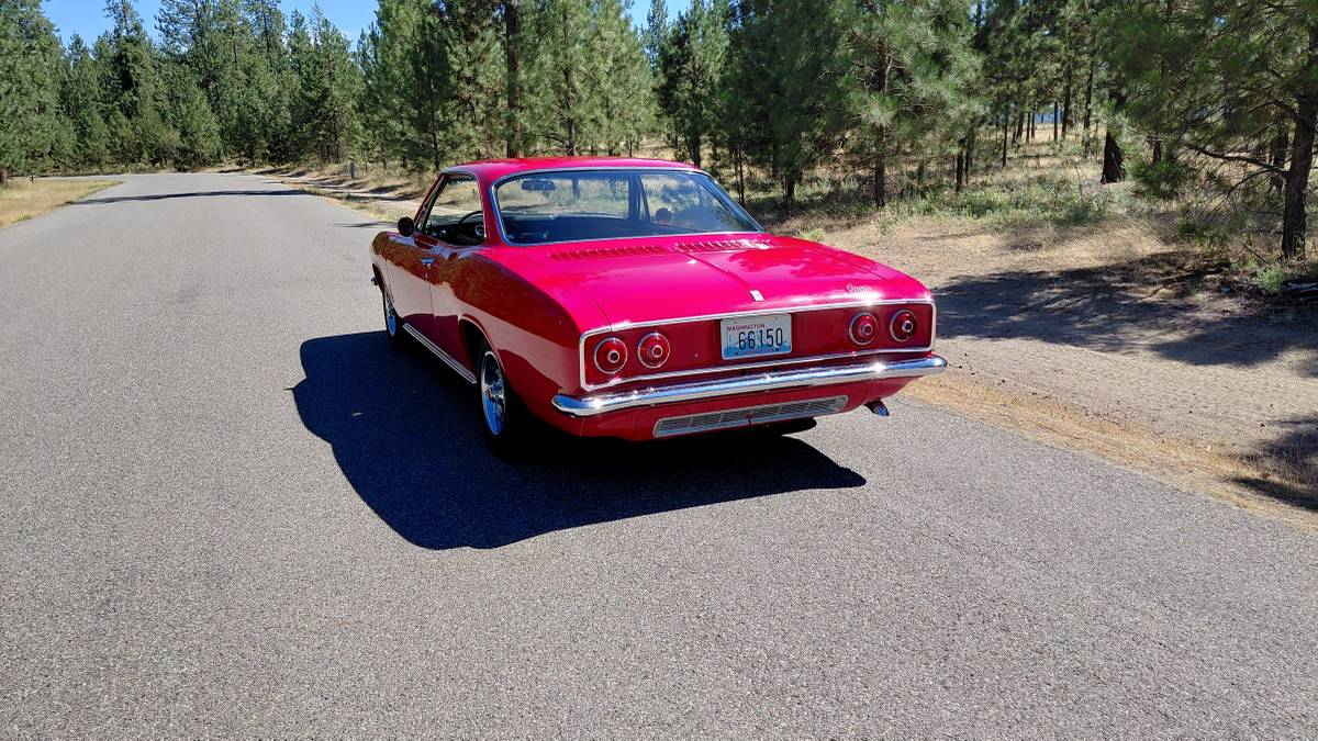 Chevrolet-corvair-monza-1967-red-1