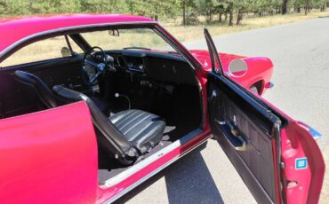 Chevrolet-corvair-monza-1967-red-10