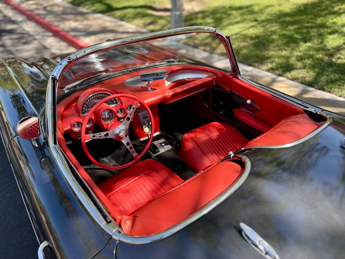Chevrolet-corvette-1958-16