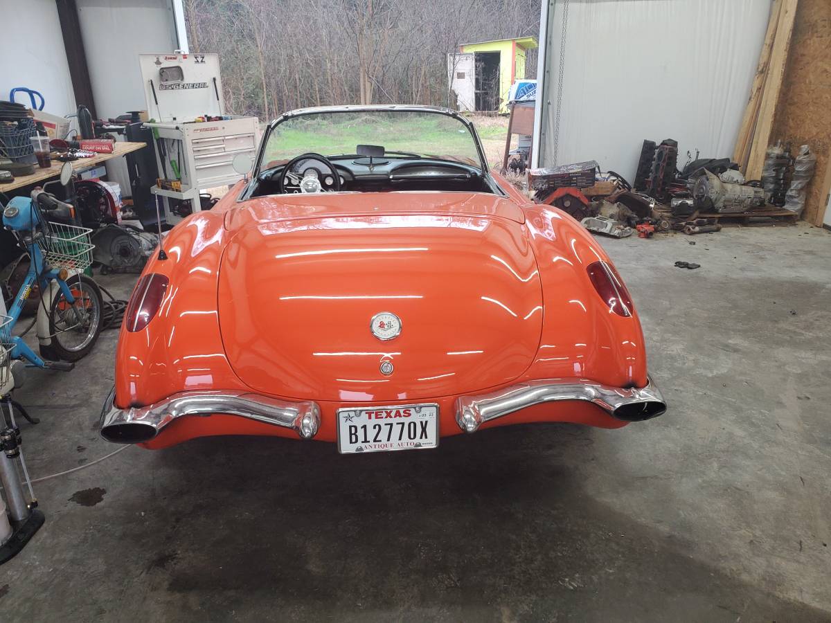 Chevrolet-corvette-1959-1