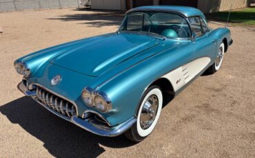 Chevrolet-corvette-1959-blue