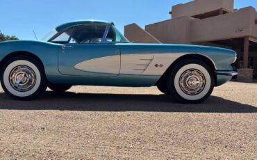 Chevrolet-corvette-1959-blue-5