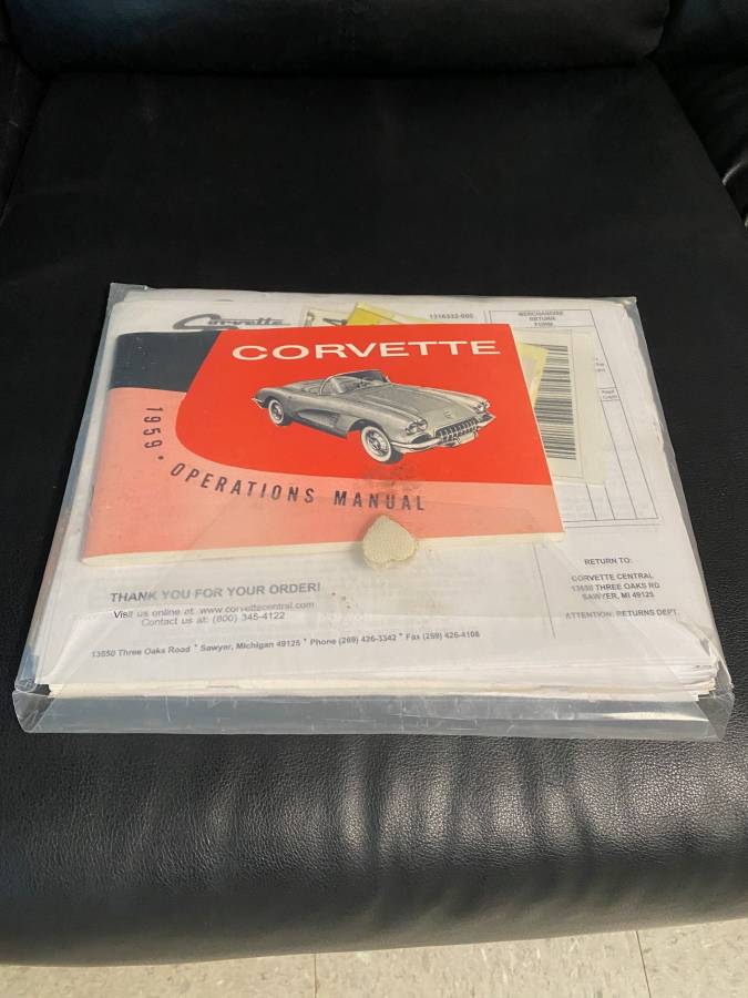 Chevrolet-corvette-1959-red-23
