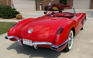 Chevrolet-corvette-1959-red