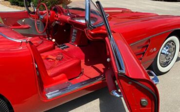 Chevrolet-corvette-1959-red-7