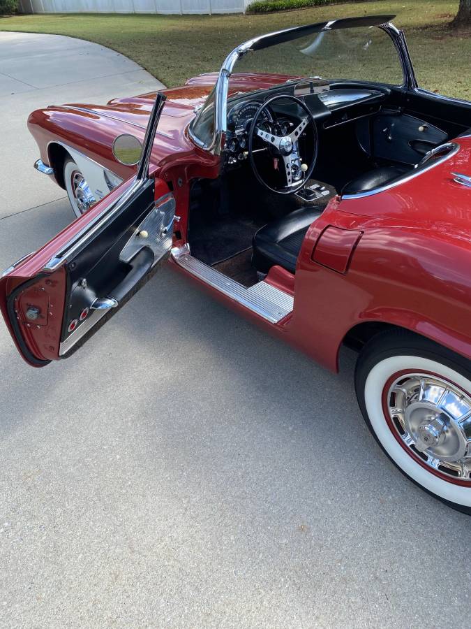 Chevrolet-corvette-1961-red-11
