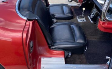 Chevrolet-corvette-1961-red-15