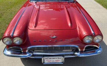 Chevrolet-corvette-1961-red-23