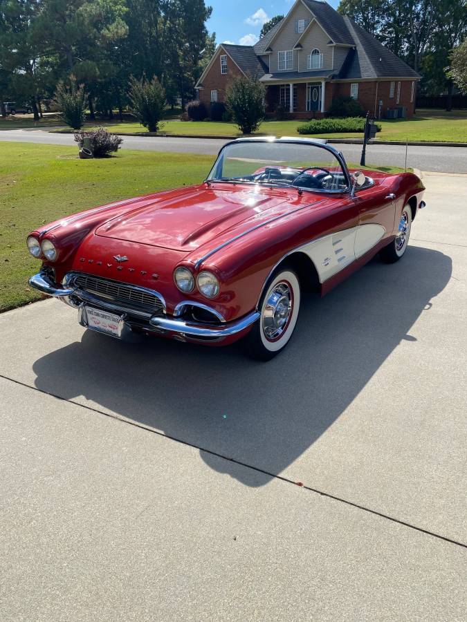 Chevrolet-corvette-1961-red-8