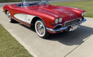 Chevrolet-corvette-1961-red-9