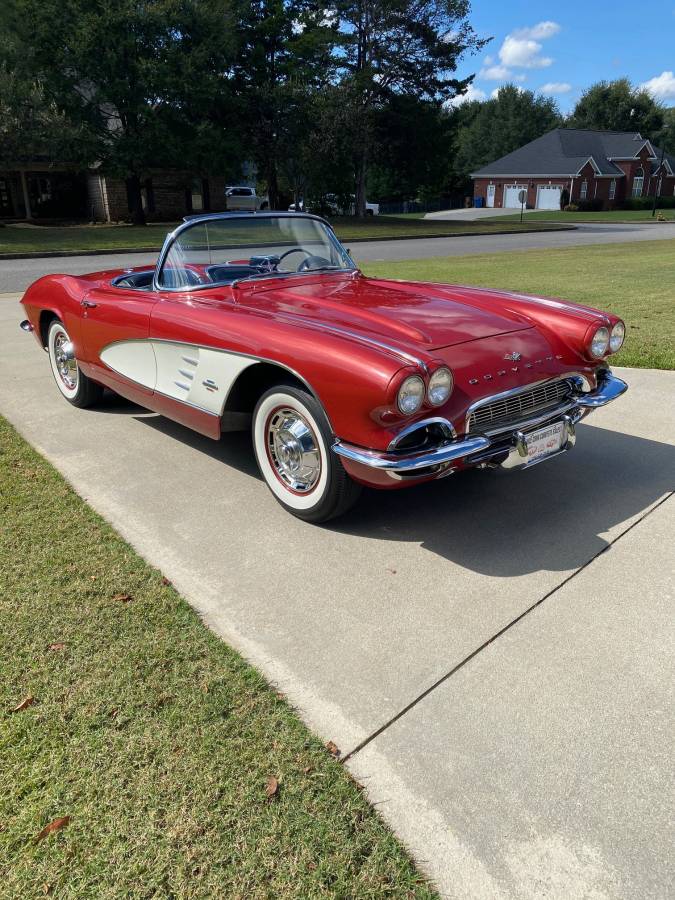 Chevrolet-corvette-1961-red-9