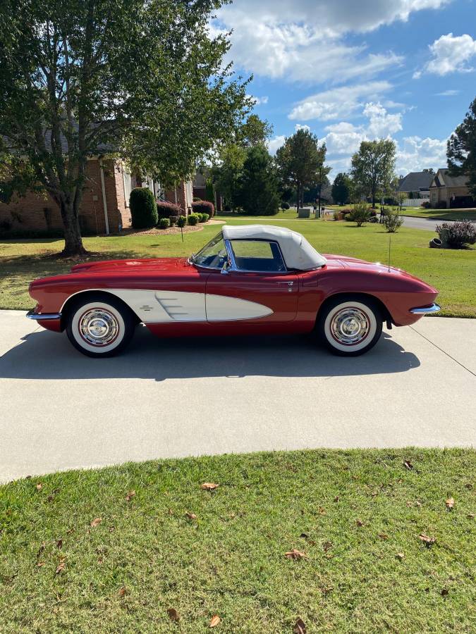 Chevrolet-corvette-1961-red