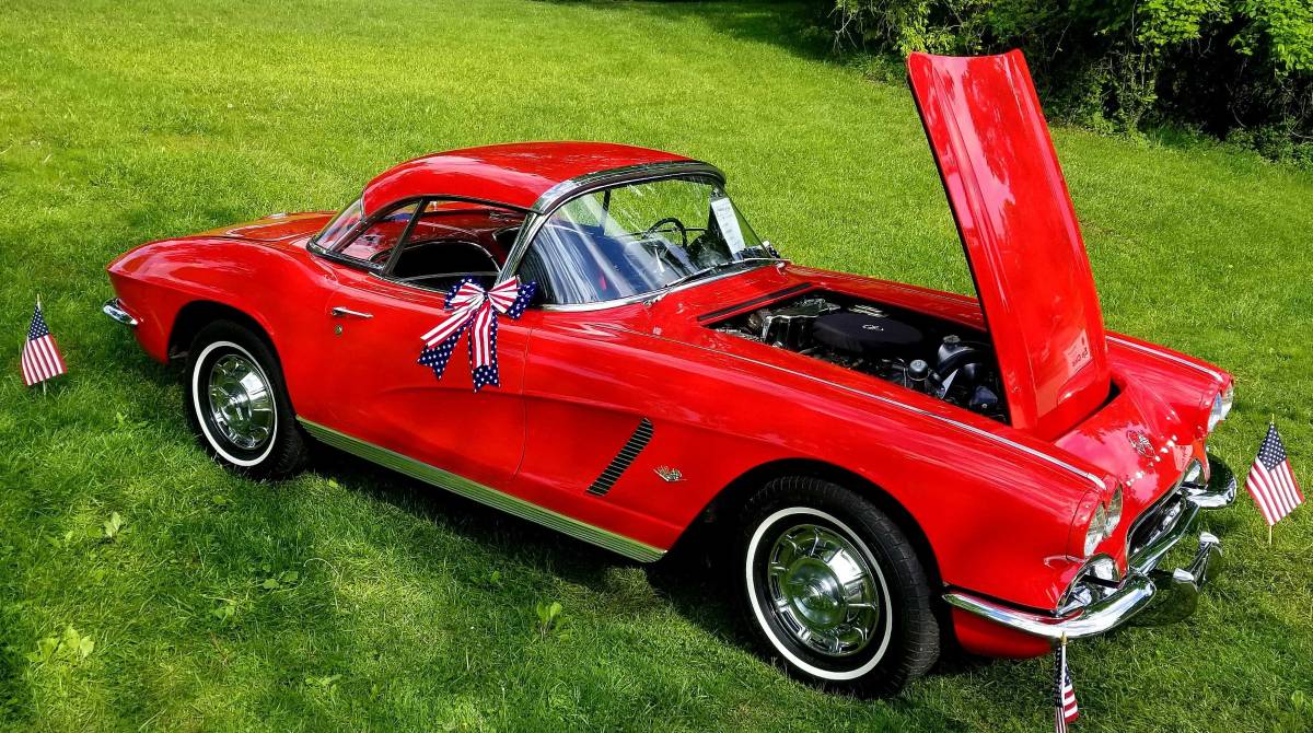 Chevrolet-corvette-1962-red-11